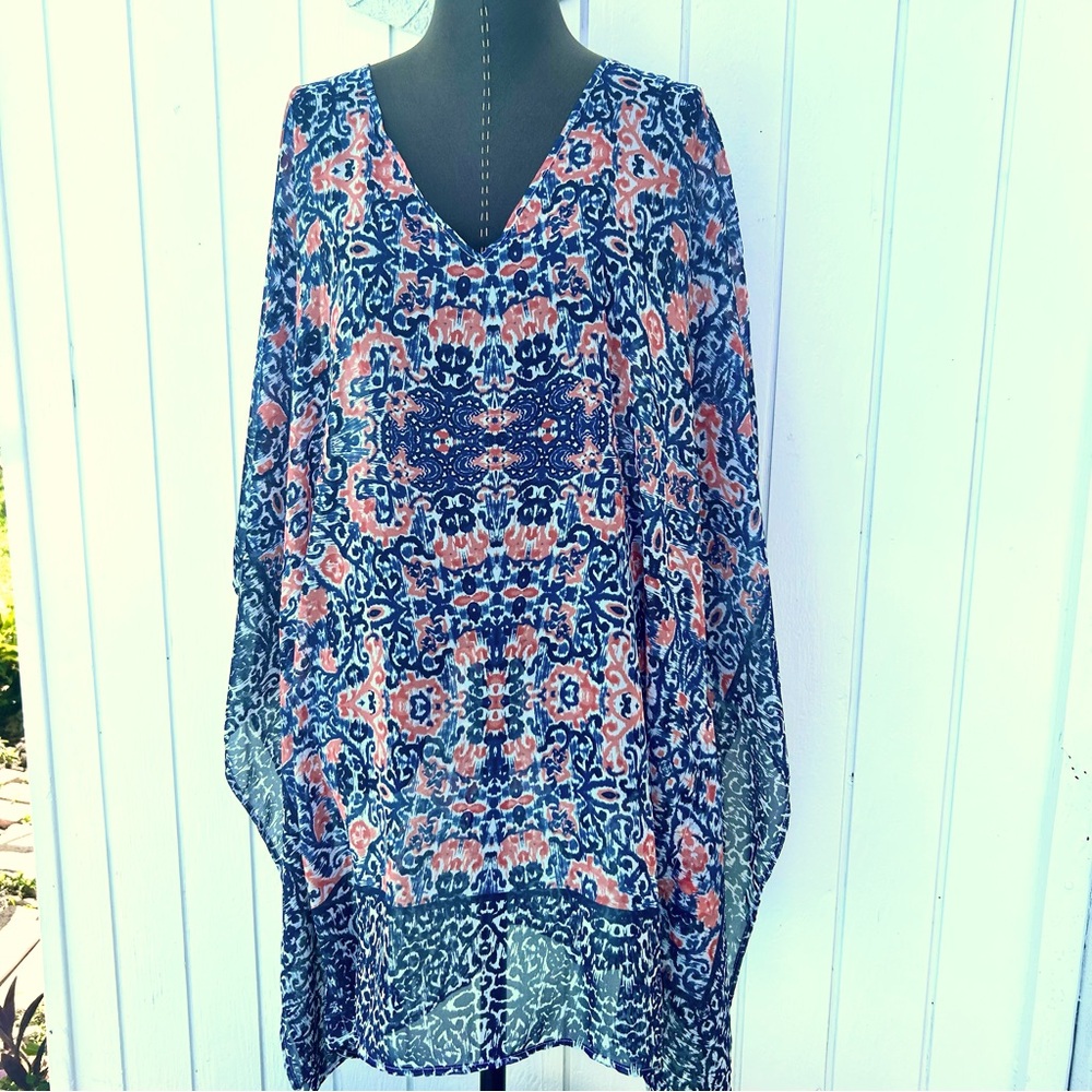 Margaritaville swim coverup v-neck pink/blue print loose comfy; small/medium
